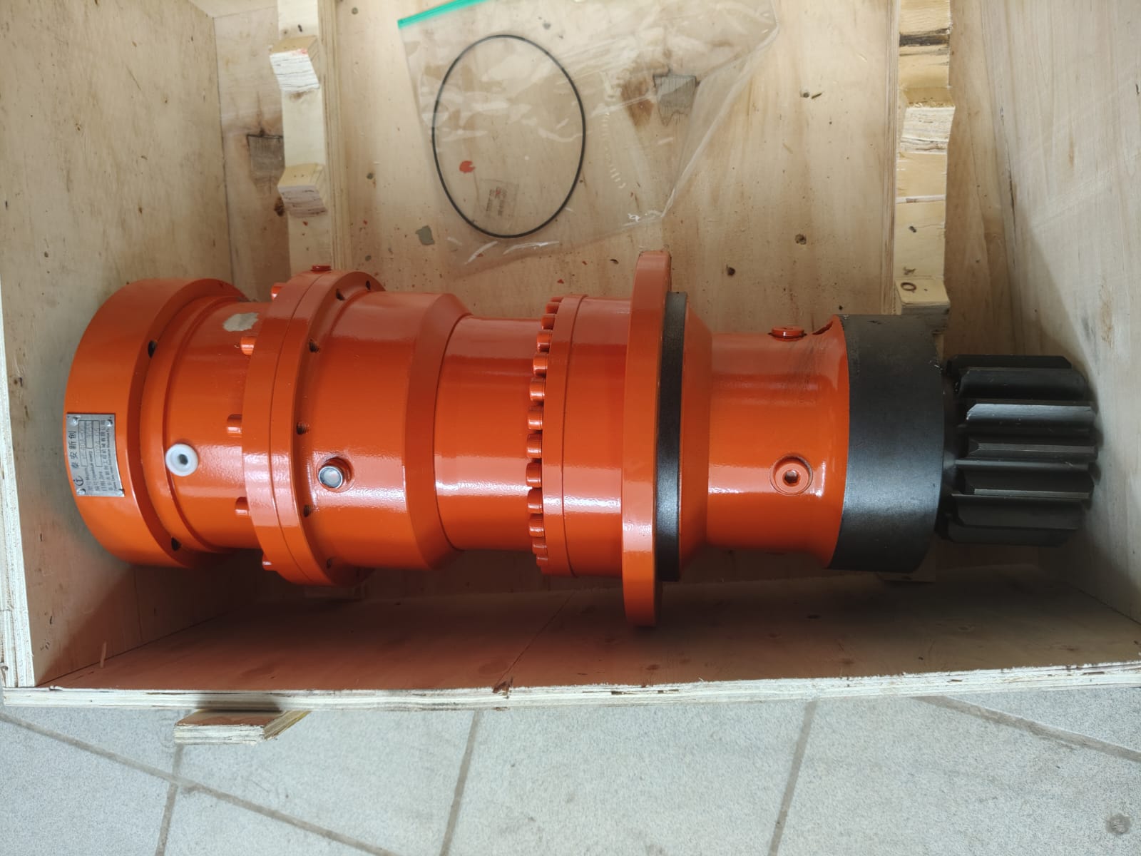 Редуктор автокрана HE40A-00